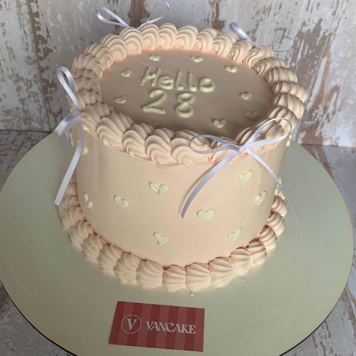 Torta cumpleaños rosa VANCAKE